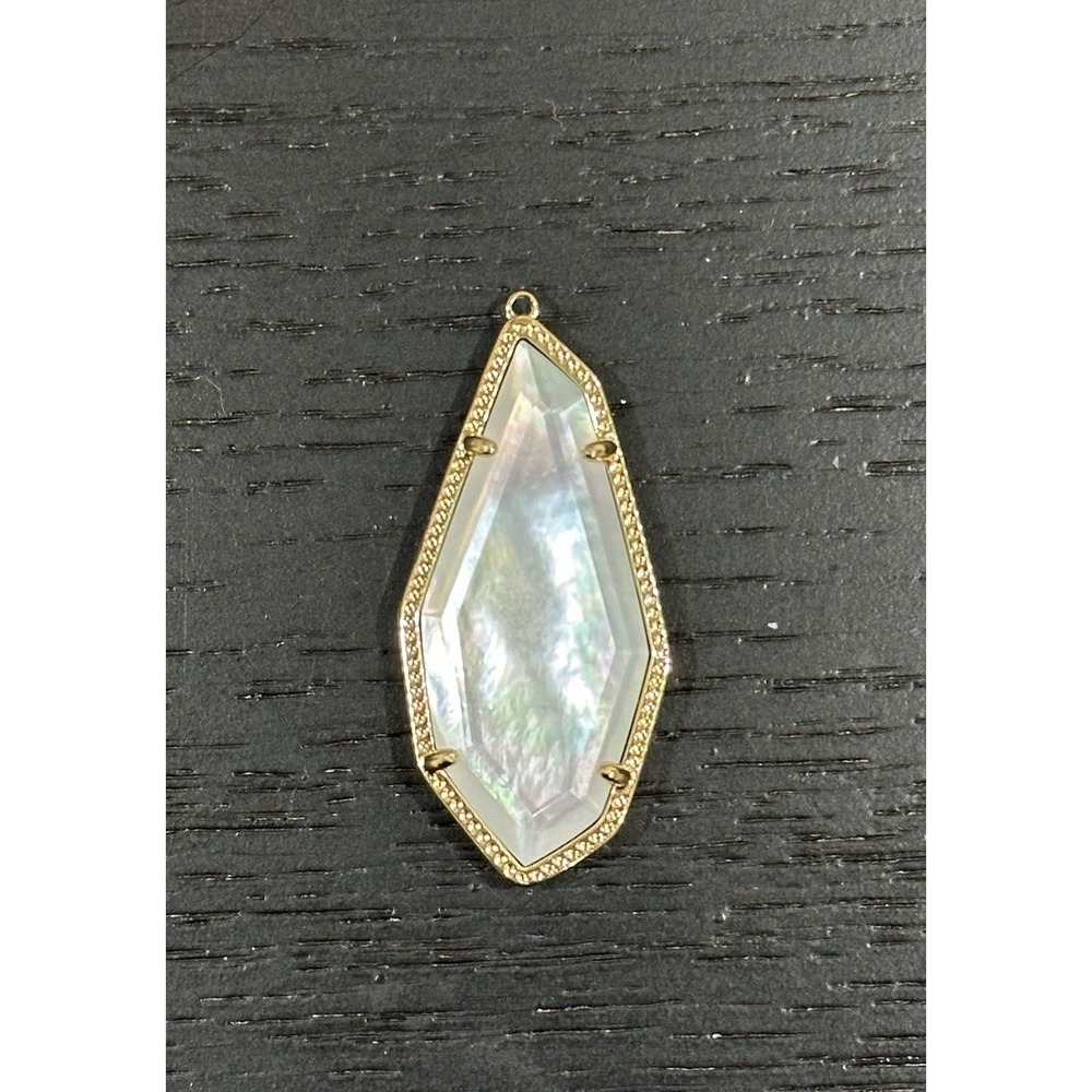 Kendra Scott Ivory Mother-of-Pearl Earring Replacement‎